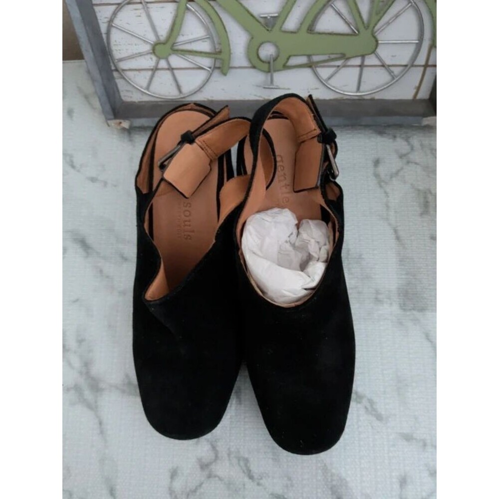 Gentle Souls by Kenneth Cole Black Suede Heels – Size 7M